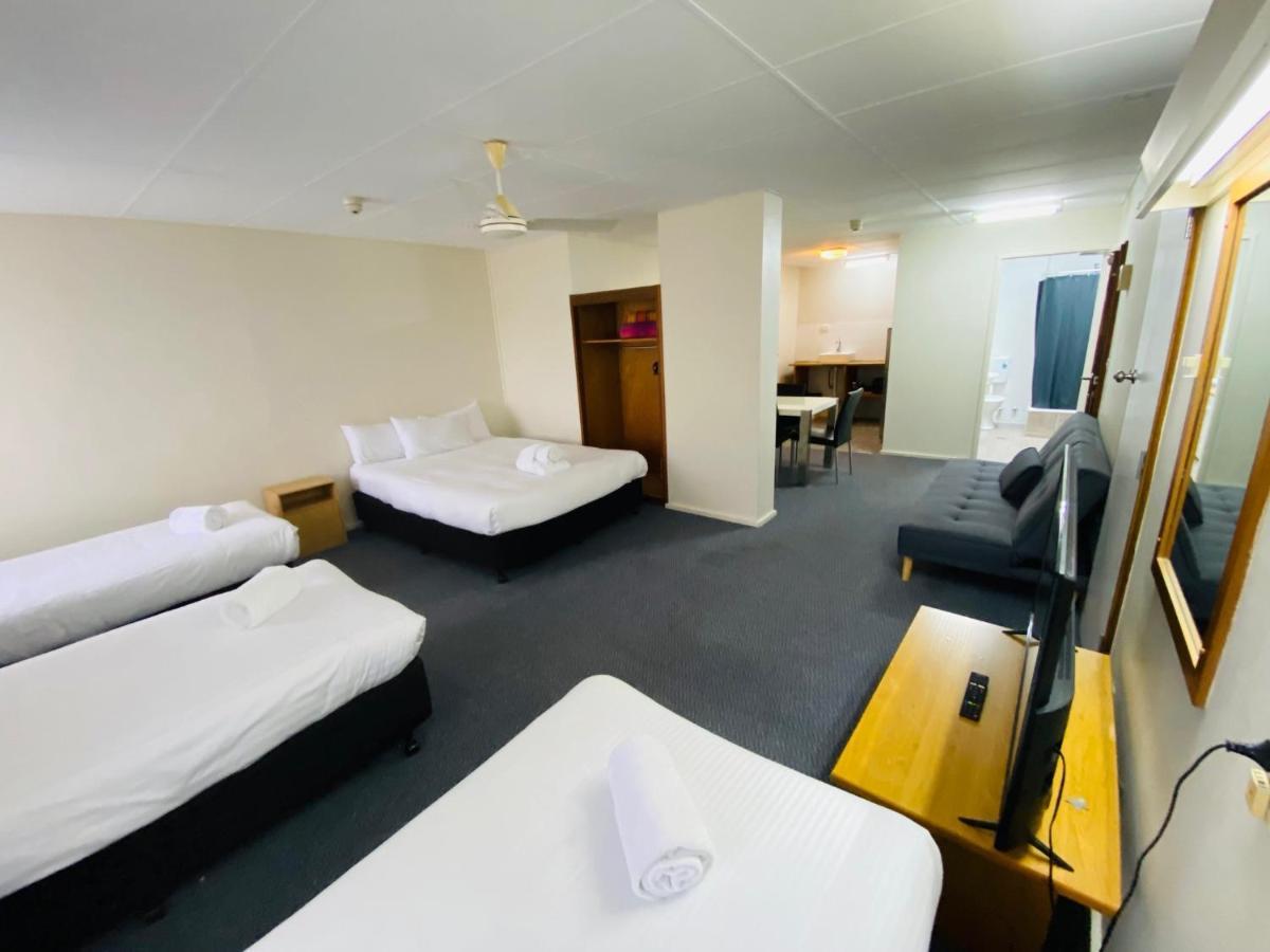 Nowra Motor Inn Exteriör bild